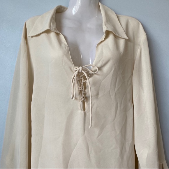 Criss Cross V Neck Tunic Blouse - Picture 3 of 8